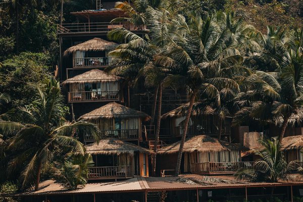 Uncover the charm of liverpool: reserve your getaway with an adventurous mersey river cruise experience!