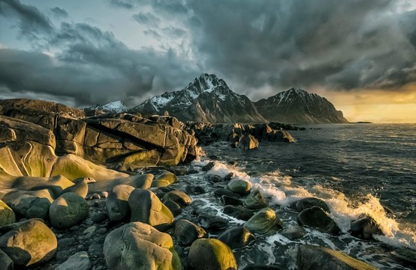 Discover the Top UK Campsites for Immersive Arts and Crafts Workshops